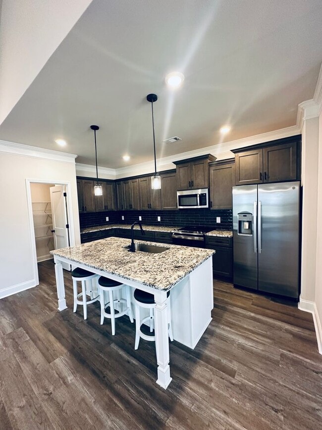 Building Photo - 714 Lindsey Brook Tr