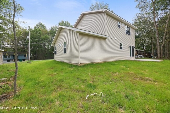 Building Photo - 8475 Bumble Bee Way