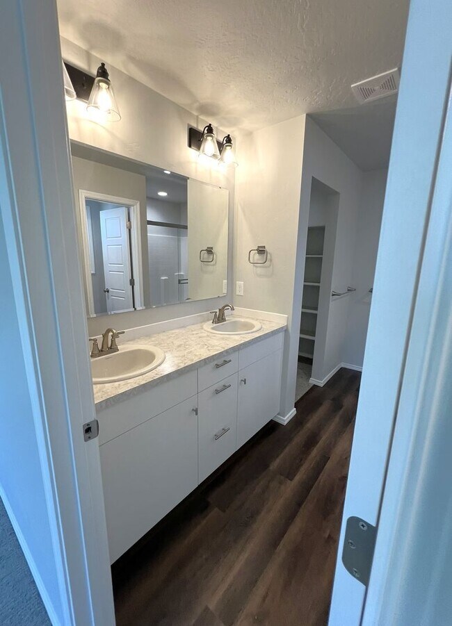 Building Photo - Beautiful 4 bed 2 bath home in Star, locat...