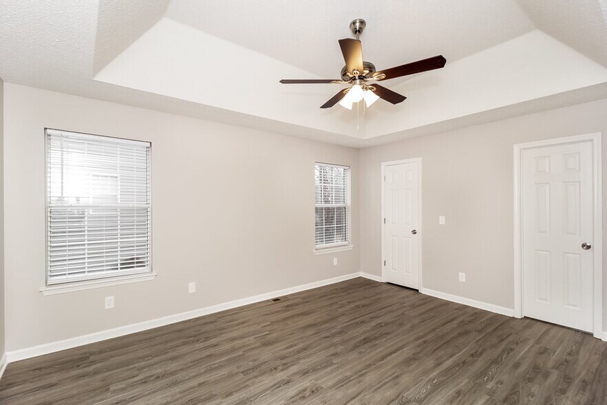 Building Photo - 2913 Crest Ridge Ct SW