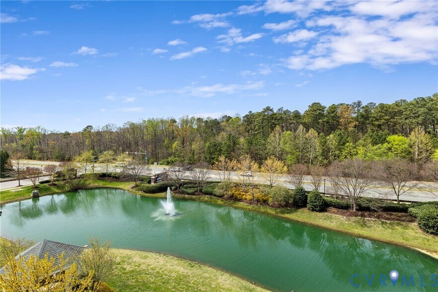 Building Photo - 3920 Village Commons Walk