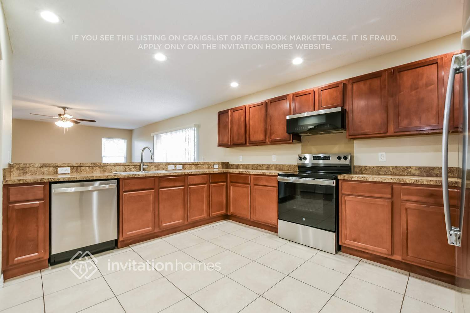 Building Photo - 2621 Fair Oaks Dr