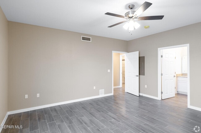 Building Photo - 9779 McCombs St