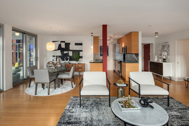 Building Photo - 1000 Union St