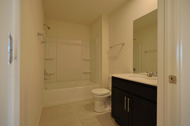 Building Photo - 2287 Ryegrass Ln