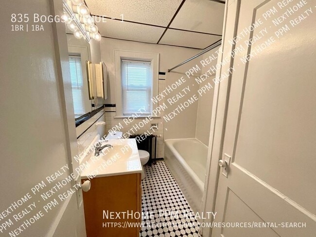 Building Photo - 835 Boggs Ave