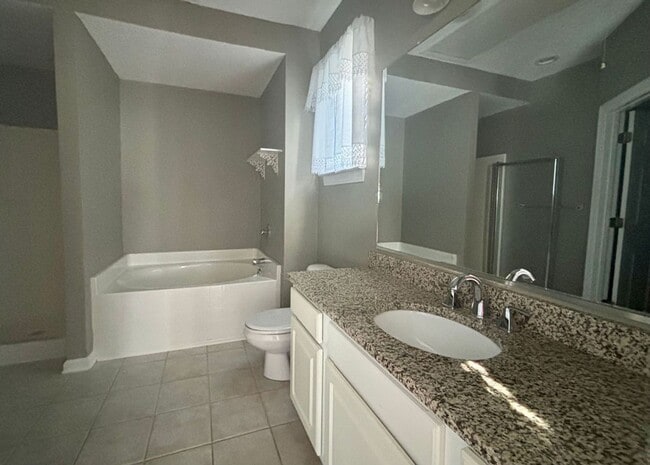 Building Photo - Available June 1st. Gorgeous 3 BR/2 BA Home Available in Desirable Whitney Lakes!