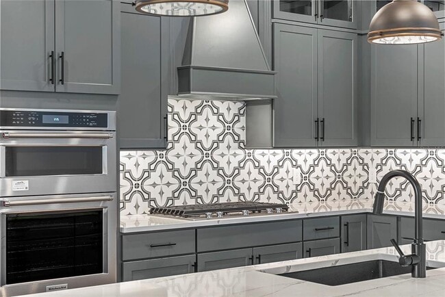 Building Photo - 8123 Fenton St