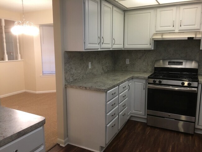 Building Photo - Coming Soon!