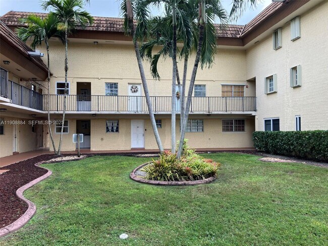 Building Photo - 8500 SW 109th Ave