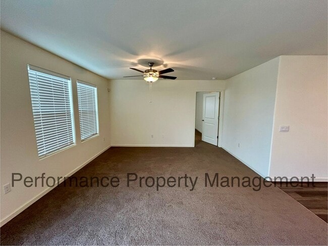Building Photo - Newer 4 Bed/2 Bath Home w/ Solar, RBP & Se...