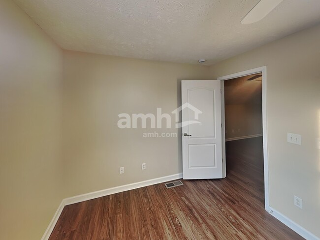 Building Photo - 426 Tulane Ct