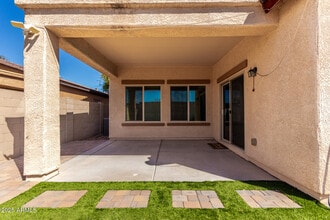 Building Photo - 10809 W Saddlehorn Rd
