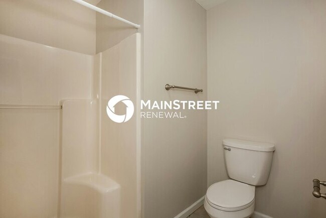Building Photo - 3 Bedroom Pet-Friendly Home in INDIANAPOLI...