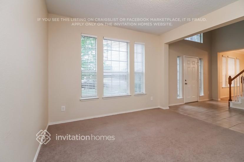 Building Photo - 817 Longleaf Dr