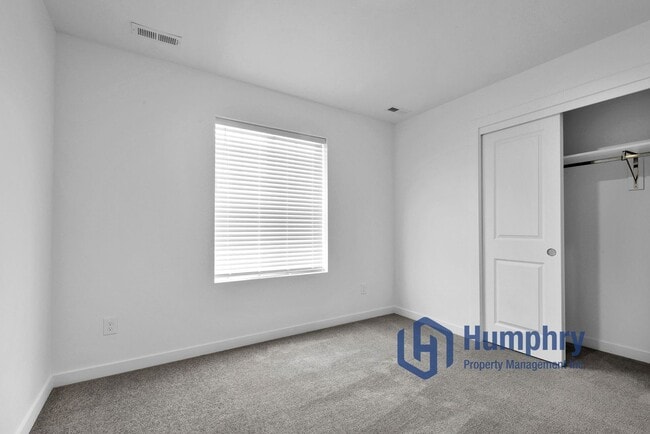 Building Photo - Brand New Home in Desirable Eagle