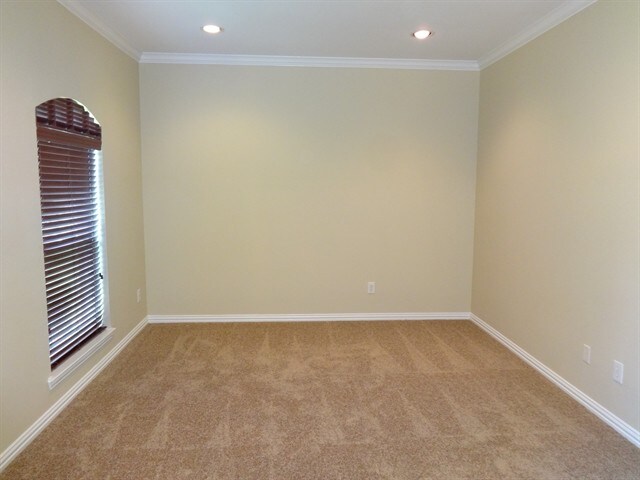 Building Photo - 408 Channel View Ct