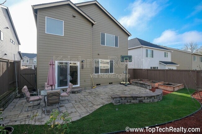 Building Photo - 15963 NW Linder St