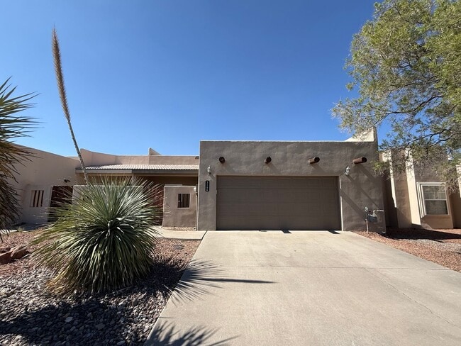 Primary Photo - Beautiful 2 Bedroom/2 Bath W/ Office