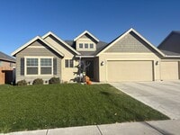 Building Photo - Home for rent in Quincy