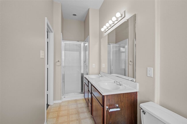 Building Photo - 4226 Richmeadow Dr