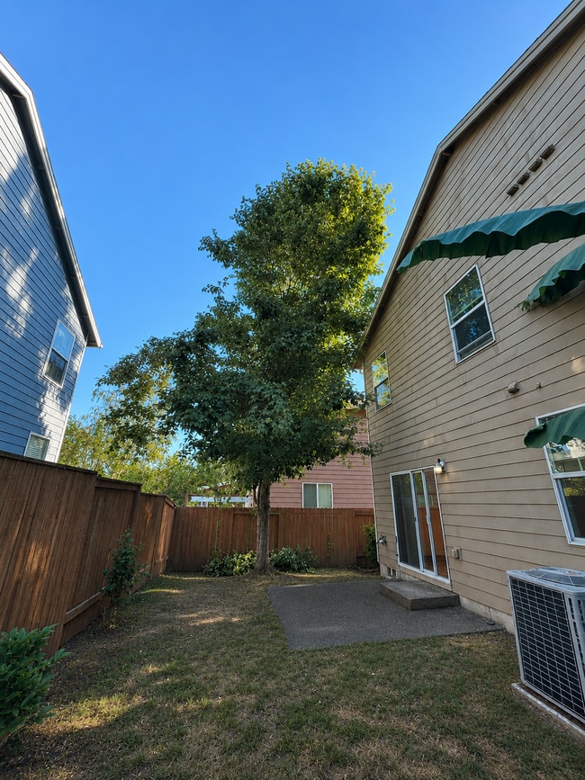 Building Photo - 17178 NW Gables Creek Ln