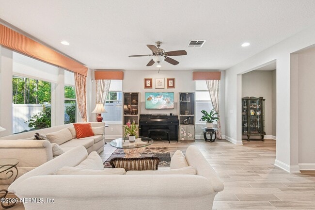 Building Photo - 48 Indian Grass Dr