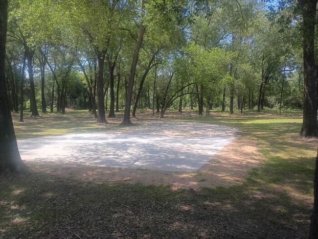 Building Photo - This one has it ALL! Rare with privacy and views! Large shed and truck/boat storage!