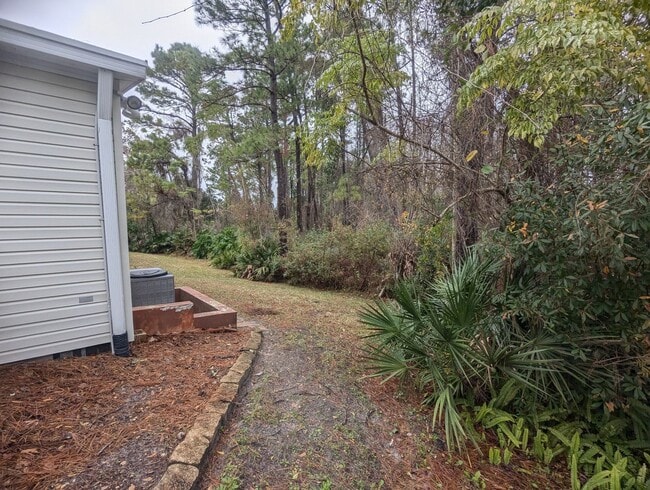 Building Photo - 2 Bedroom 2 Bathroom Home for RENT, Furbabies Welcome!