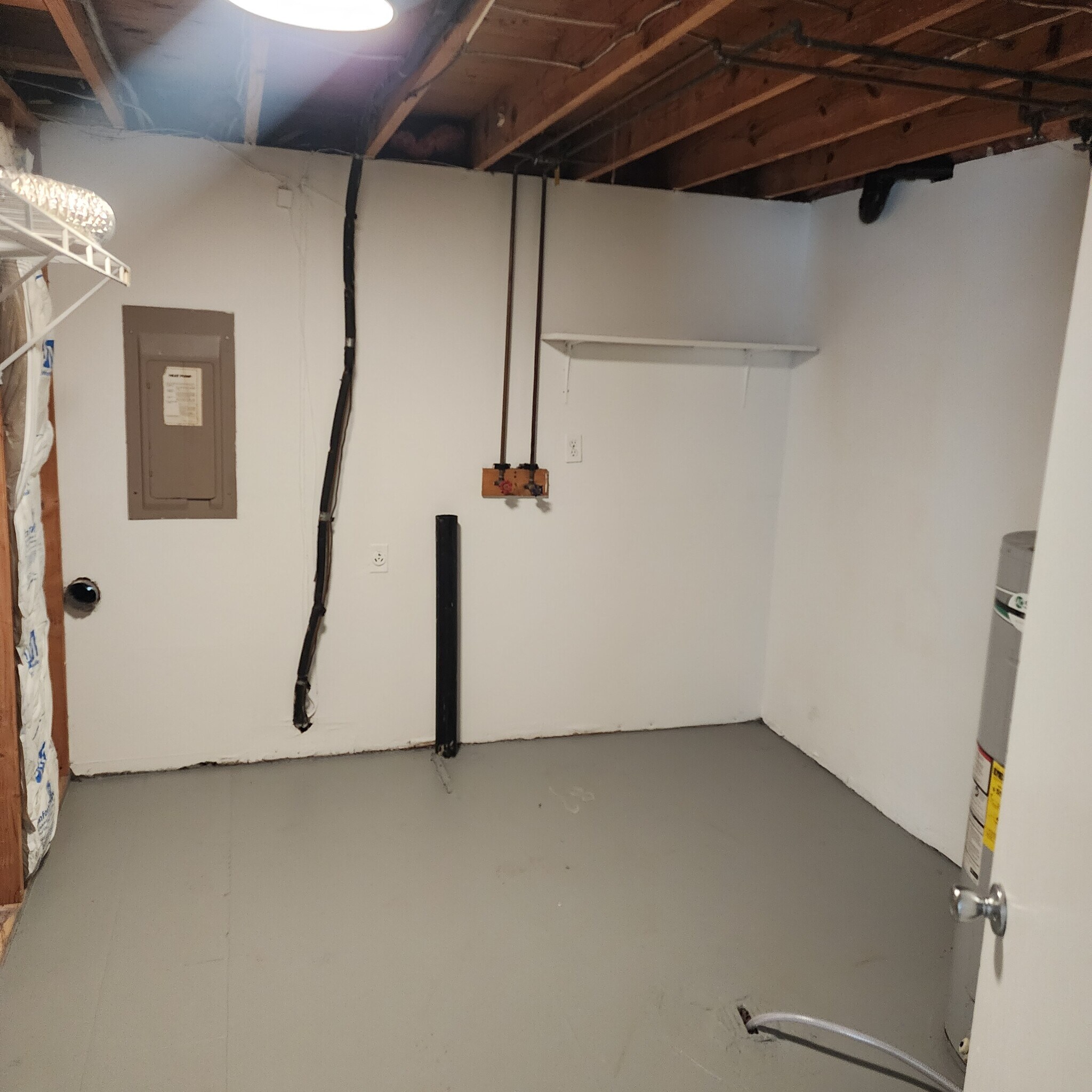 Building Photo - 2573 Millvalley Dr