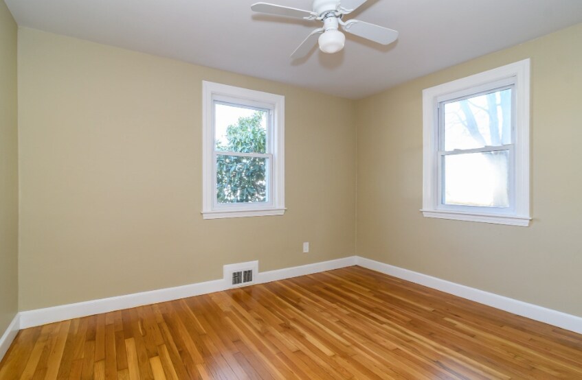 Building Photo - 7 Ferndale Rd