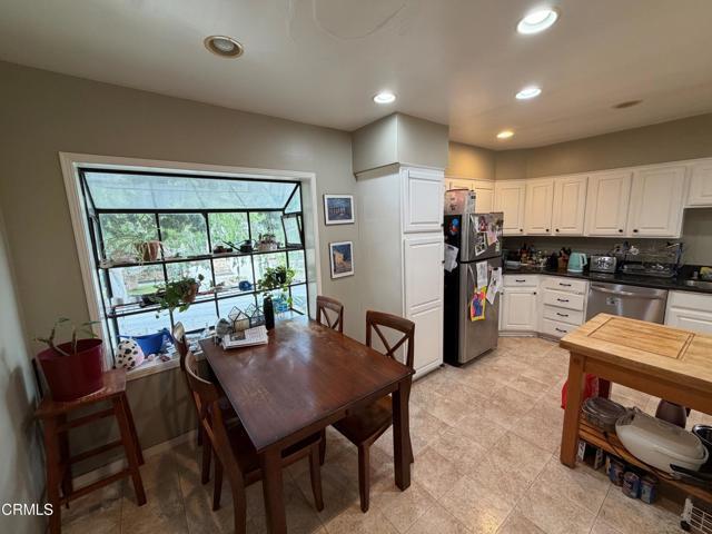 Building Photo - 4943 Collis Ave