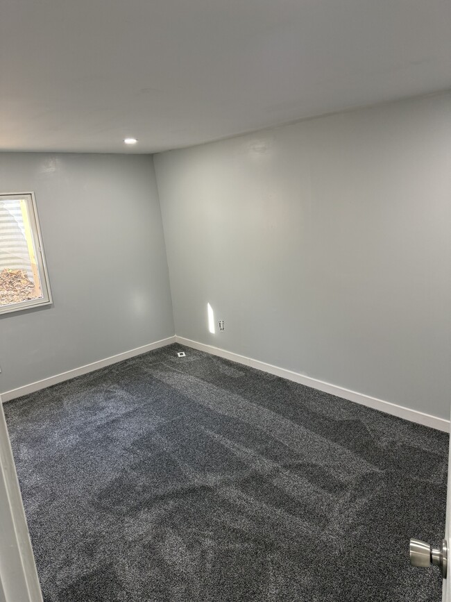 Building Photo - 2512 West Martin Luther King Junior Drive