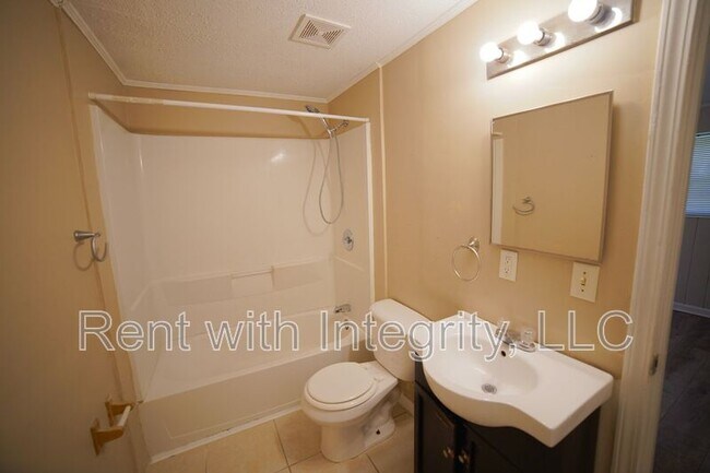 Building Photo - 3424 Orlando Dr