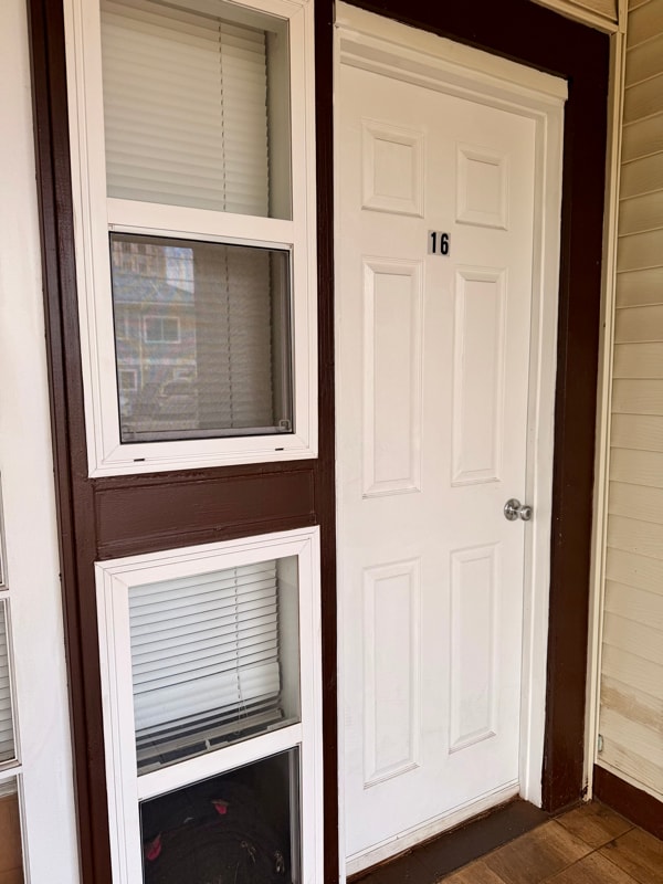 Building Photo - 1124 8th Ave