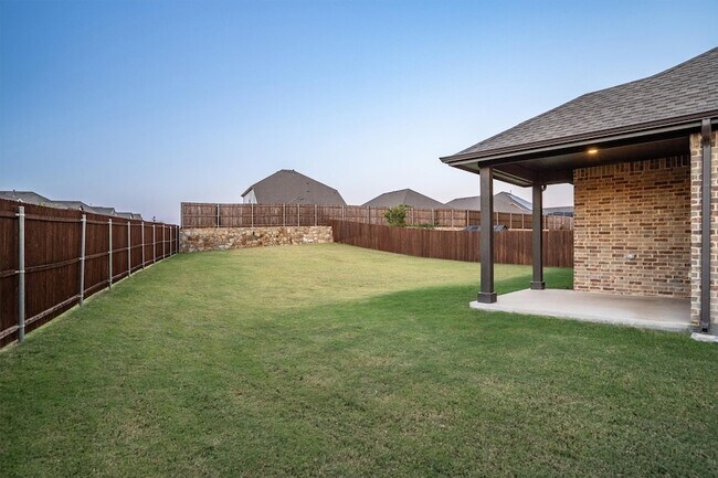 Building Photo - 2000 St Andrew's Wy