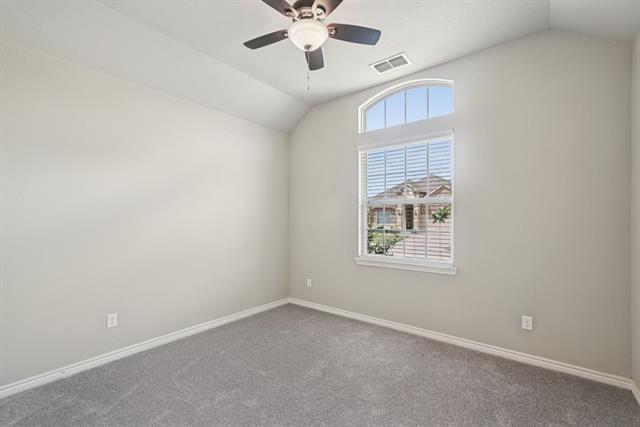 Building Photo - 924 Lake Cypress Ln