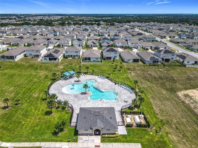 Building Photo - 2000 Chickasaw Blvd
