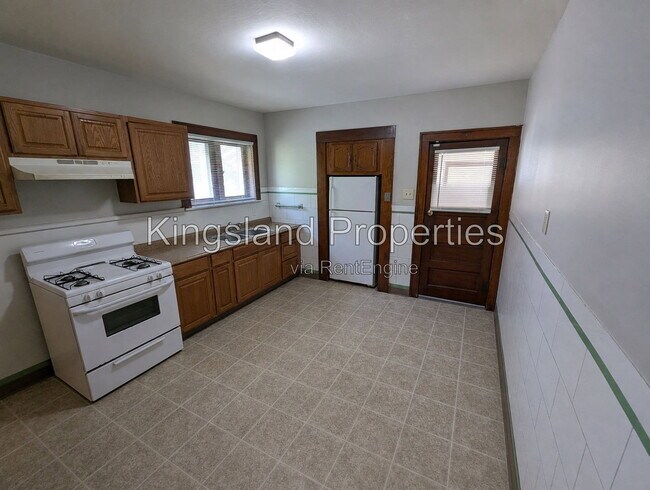 Building Photo - 5529 Mimika Ave