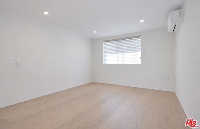 Building Photo - 8261 1st St