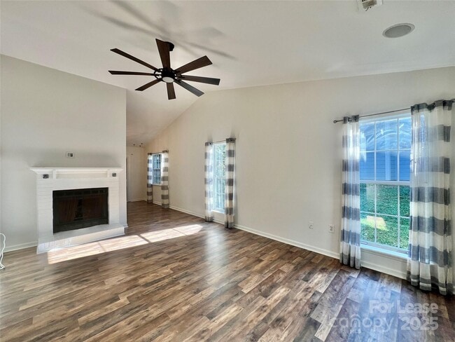 Building Photo - 12318 Delcorte Ln