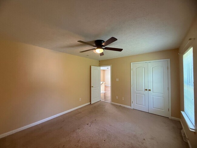 Building Photo - 108 Judd Ct