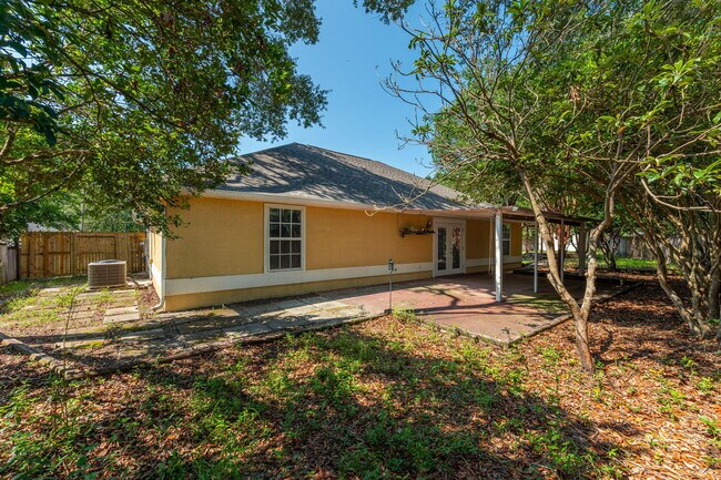 Building Photo - 2803 Wilson Ln