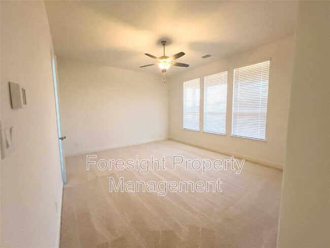 Building Photo - 3228 Willena Rd