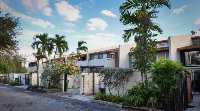 Building Photo - 7849 SW 103rd Pl