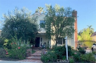 Building Photo - 10536 Woodbridge St