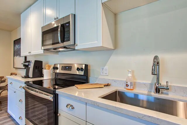 Building Photo - 4085-4089-4089 Nobel Dr