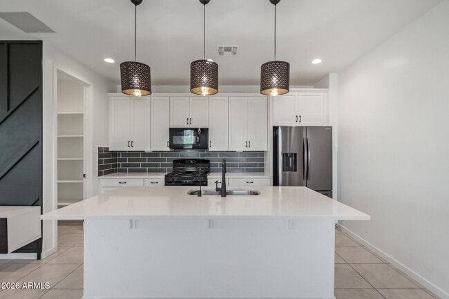 Building Photo - 4345 N 196th Ave