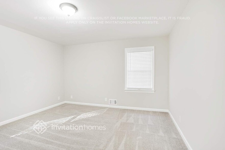 Building Photo - 3800 Sherbrook Ct SW