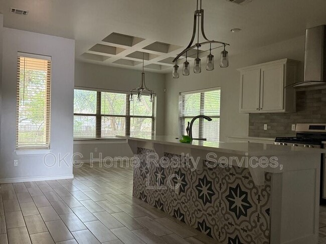 Building Photo - 2905 Quail Creek Rd